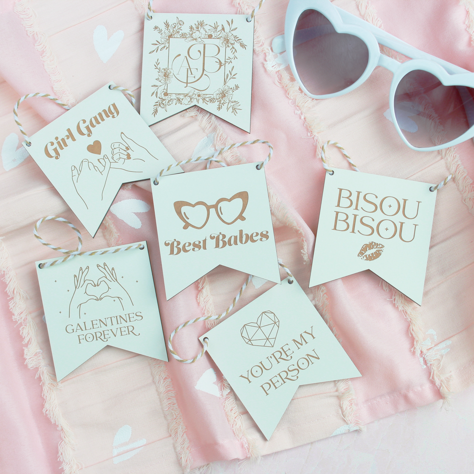 GALENTINE MINI FLAGS