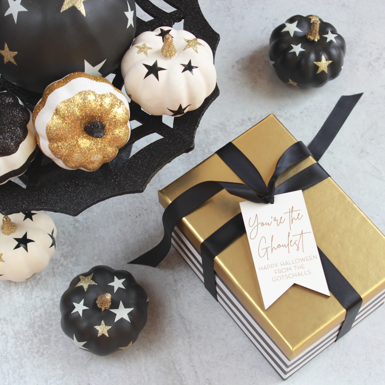 Halloween Pennant Wood Gift Tag Set