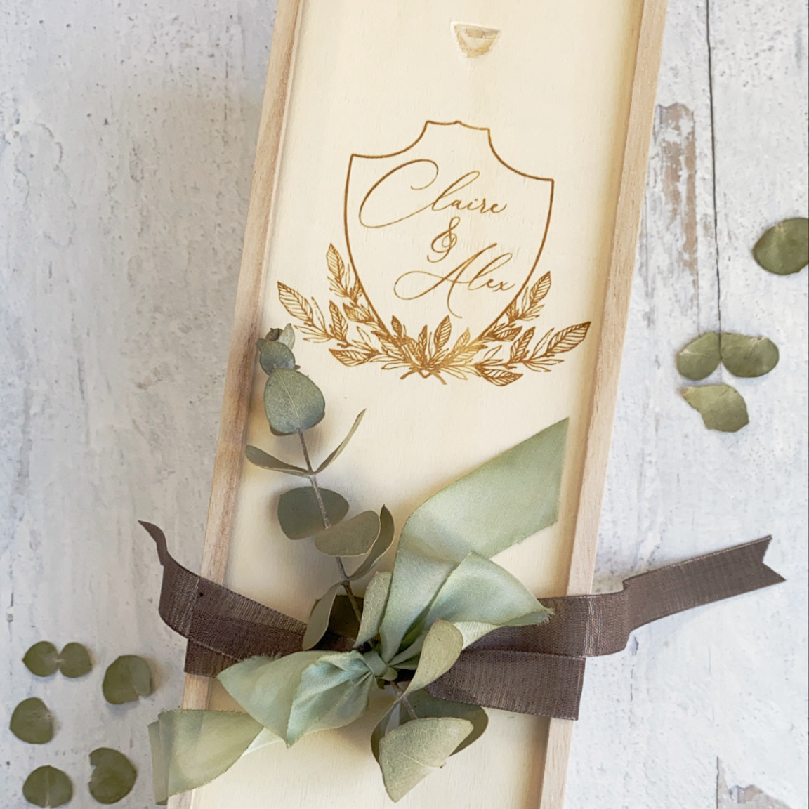 Wood Engraved Wine/Champagne Box